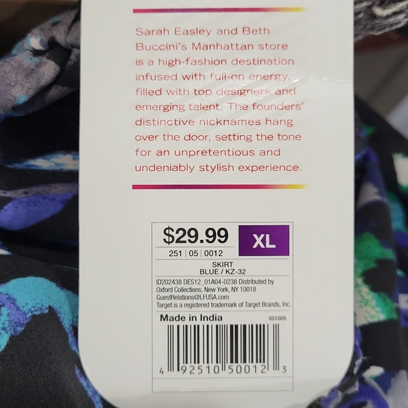 Kirna Zabete hi-lo skirt - Picture 4 of 7